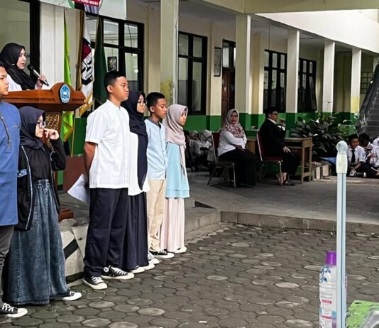 Kampanye OSIS MTsN 1 Bandung Bangun Demokrasi Siswa