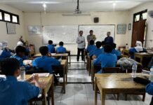 MTsN 1 Kota Bandung Gandeng Polisi Edukasi Bahaya Geng Motor