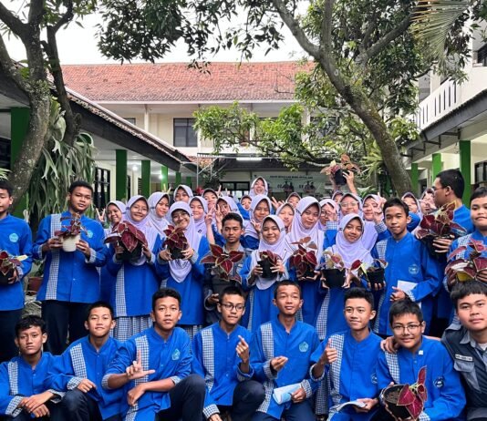 AMT MTsN 1 Kota Bandung Tekankan Pemaparan Program Kerja OSIS dan MPK