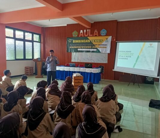 Bimtek ZIS MTsN 1 Kota Bandung Perkuat Kompetensi Pengelolaan Dana Umat