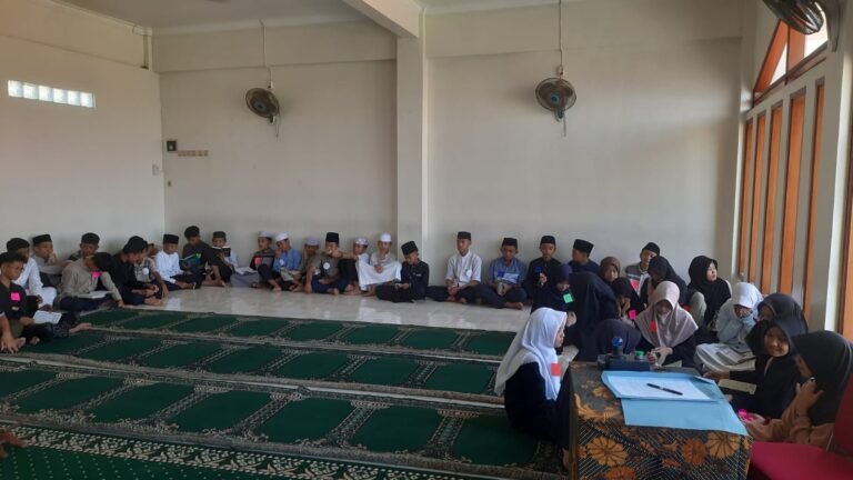 MTsN 1 Kota Bandung Tutup Pesantren Ramadan dengan Refleksi Nilai Keimanan