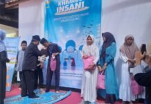 OSIS MTsN 1 Kota Bandung Gelar “Madrasah Berbagi”, Tanamkan Kepedulian Sosial