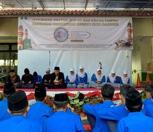 Kegiatan Khatm Al-Qur’an MTsN 1 Bandung Perkuat Kurikulum Berbasis Cinta