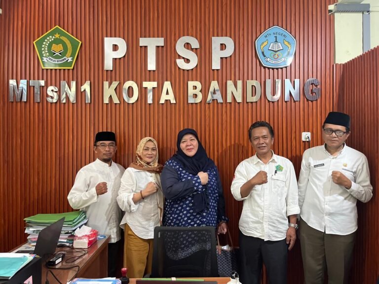 Langkah Nyata Menuju Pangan Halal, BRIN Observasi Langsung di MTsN 1 Kota Bandung