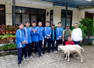 Menumbuhkan Semangat Berbagi, MTsN 1 Kota Bandung Hadirkan Pembelajaran Qurban Interaktif