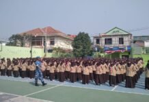 Bekali Generasi Muda dengan Semangat Kebangsaan, MTsN 1 Kota Bandung Gelar Pendidikan Bela Negara