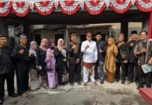 Semangat Kemerdekaan, Guru MTsN 1 Kota Bandung Satukan Langkah dalam Upacara HUT RI ke-81